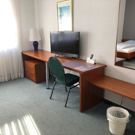 Landgasthof Rheda Hotel - Restaurant Rom bilde